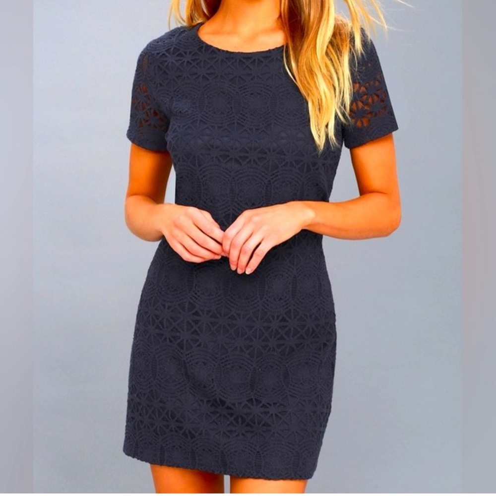 NEW Lulu's Love You For Eternity Navy Blue
Lace Shift Dress XS